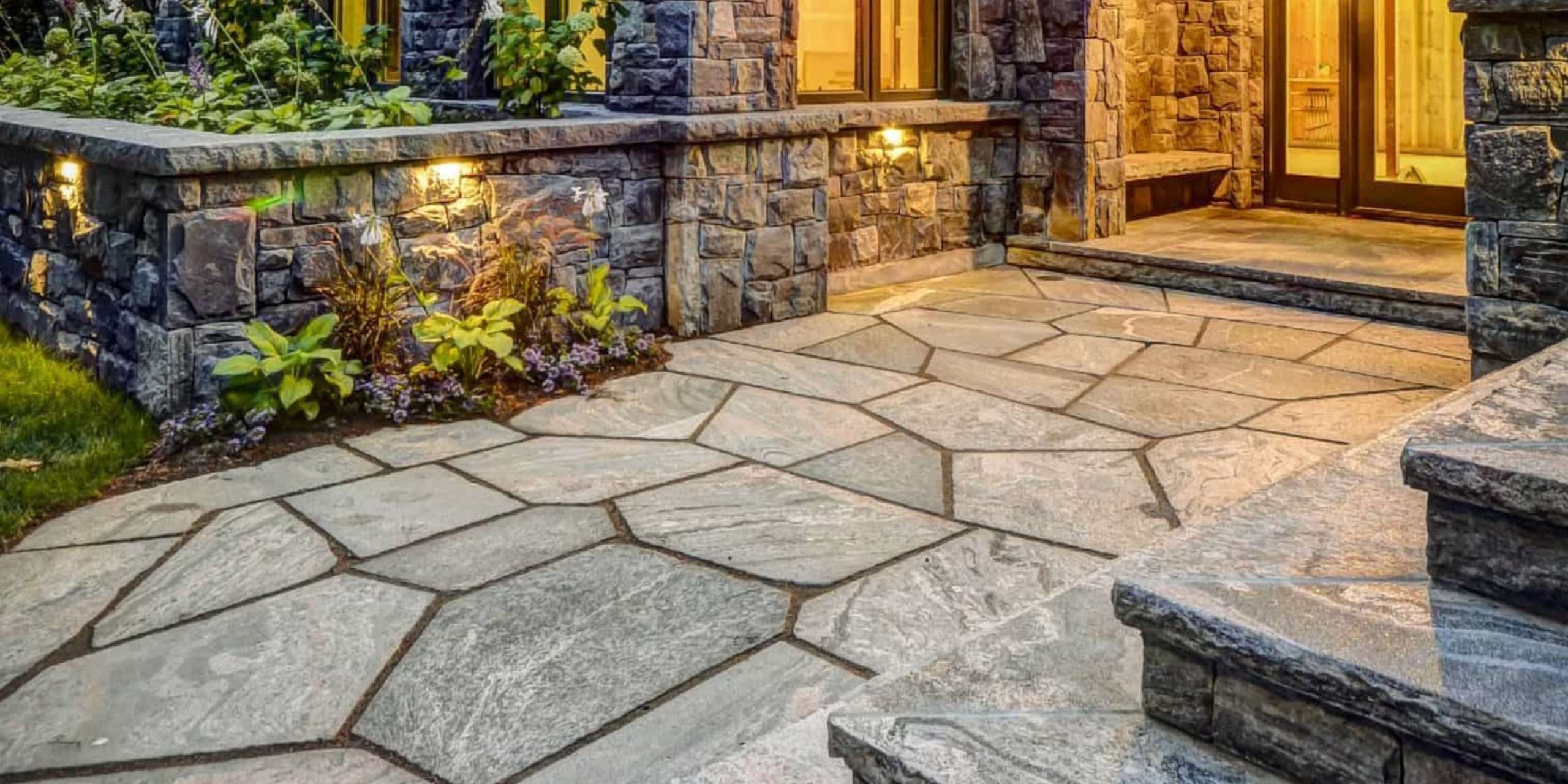 5 Creative Ways to Use Flagstone in Your Landscape