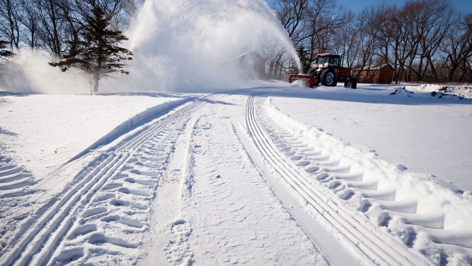 Instant Response: TheFixitGuys Snow Removal Services—We’re There Right When You Need Us