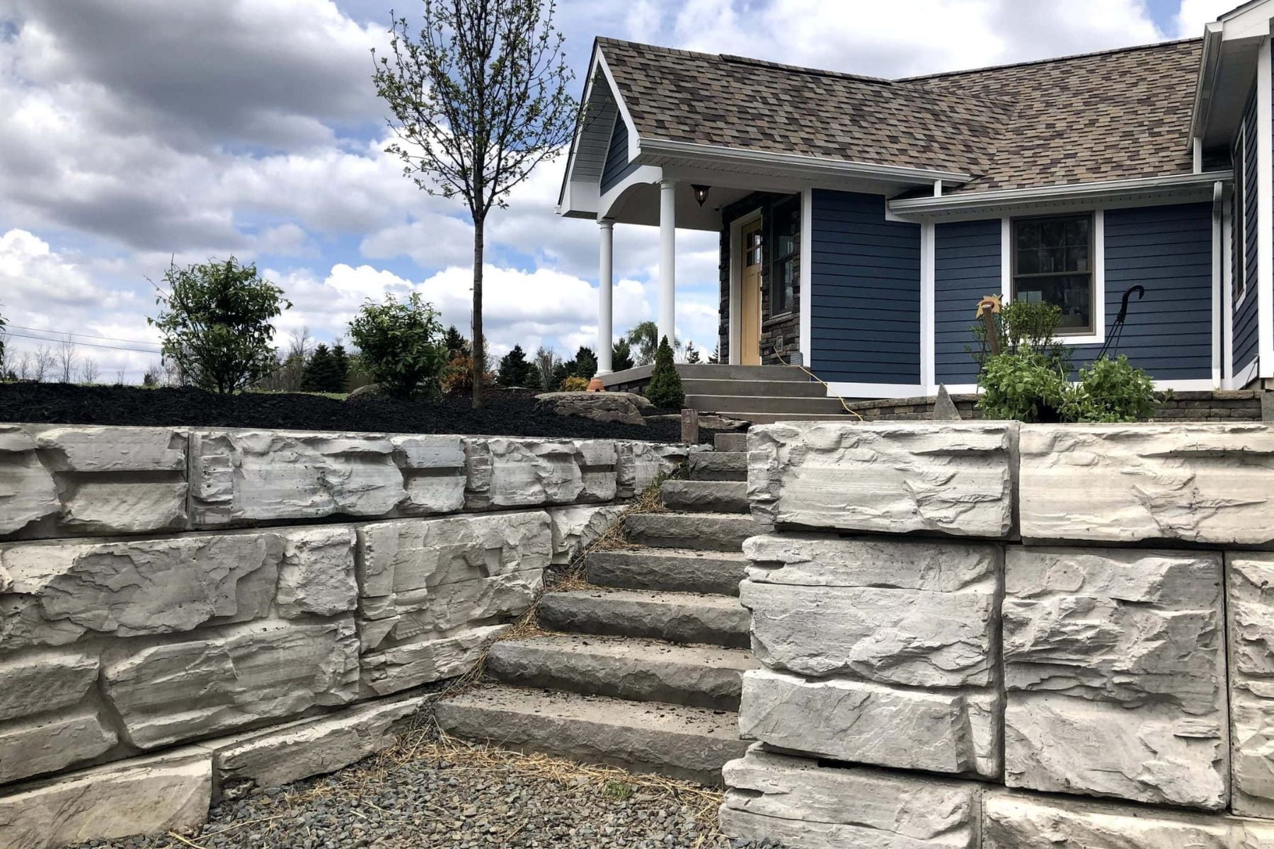 Natural Stone Retaining Wall Ideas