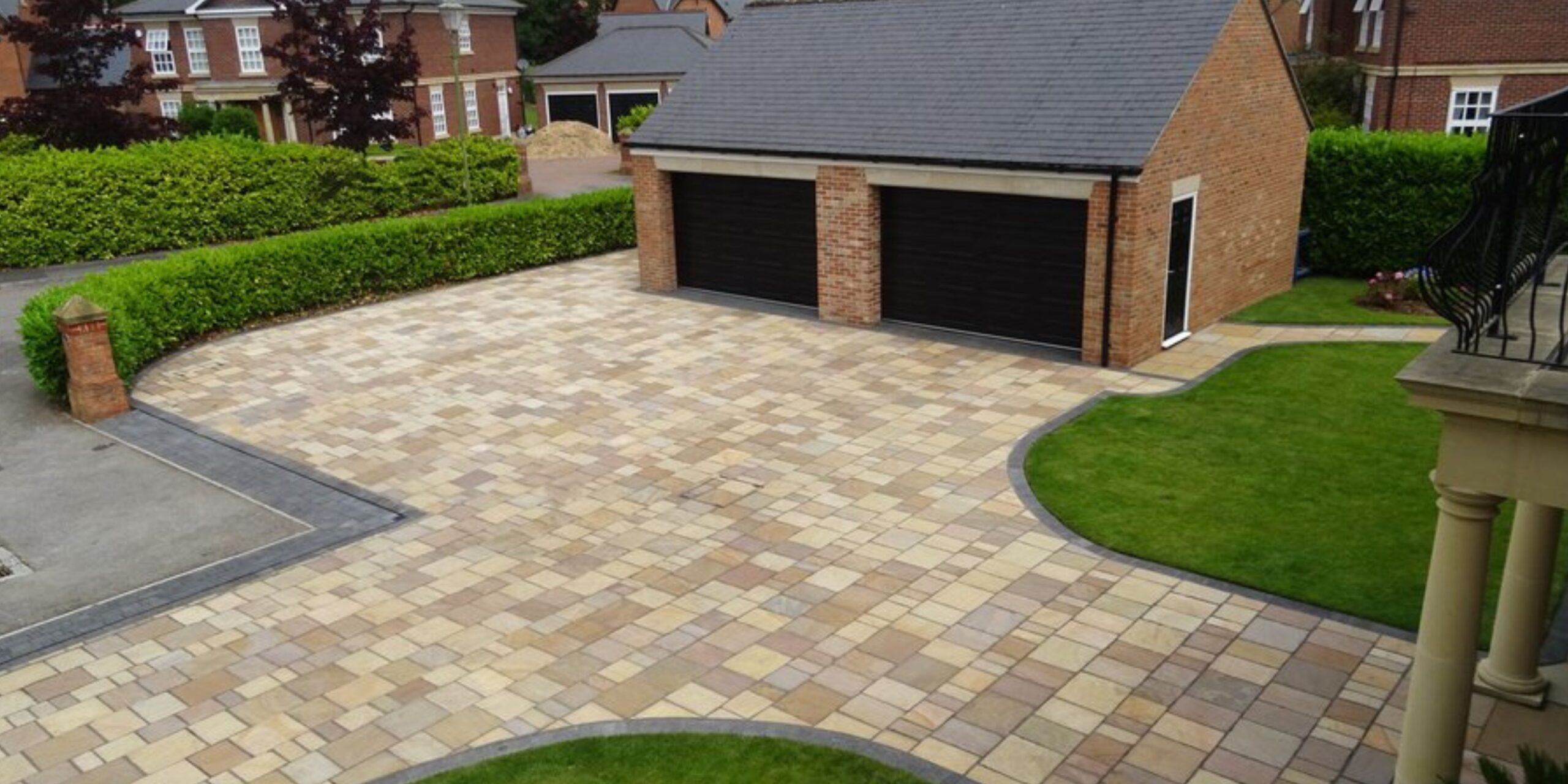 Key Factors for Planning Your Dream Driveway with Natural Stones