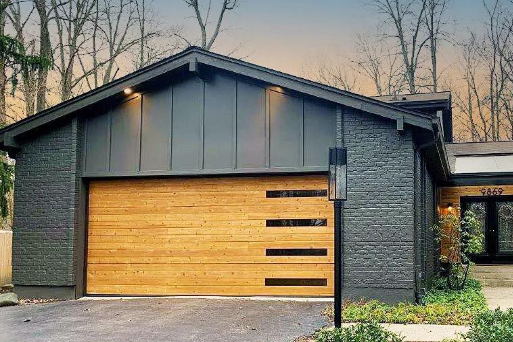 thefixitguys-wood-garage-door-installation-and-repair