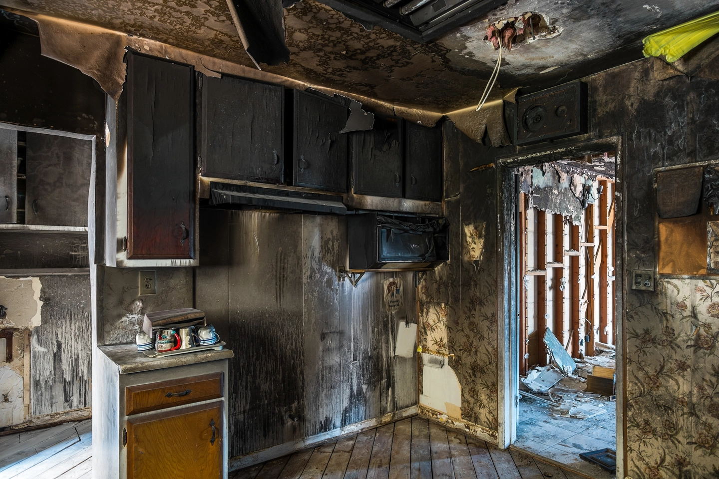 6514866a4772df961781fb95aa64d7cf46b26028_residential_kitchen_fire_damage_707832229.jpg