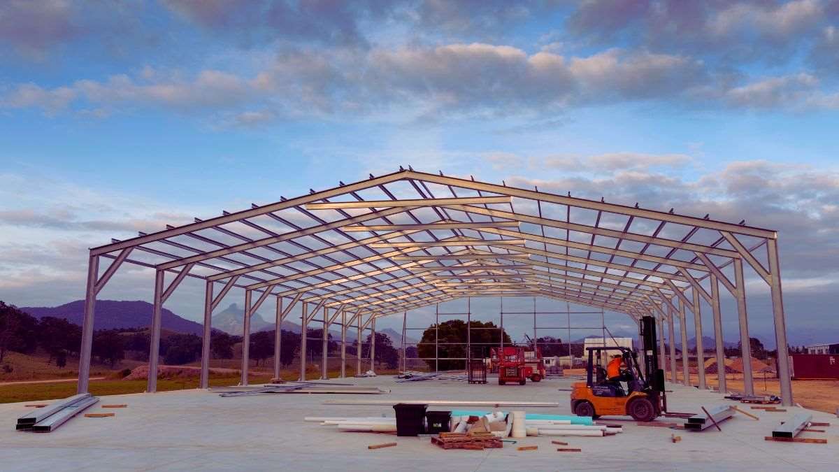Steel-Shed-Under-Construction-1